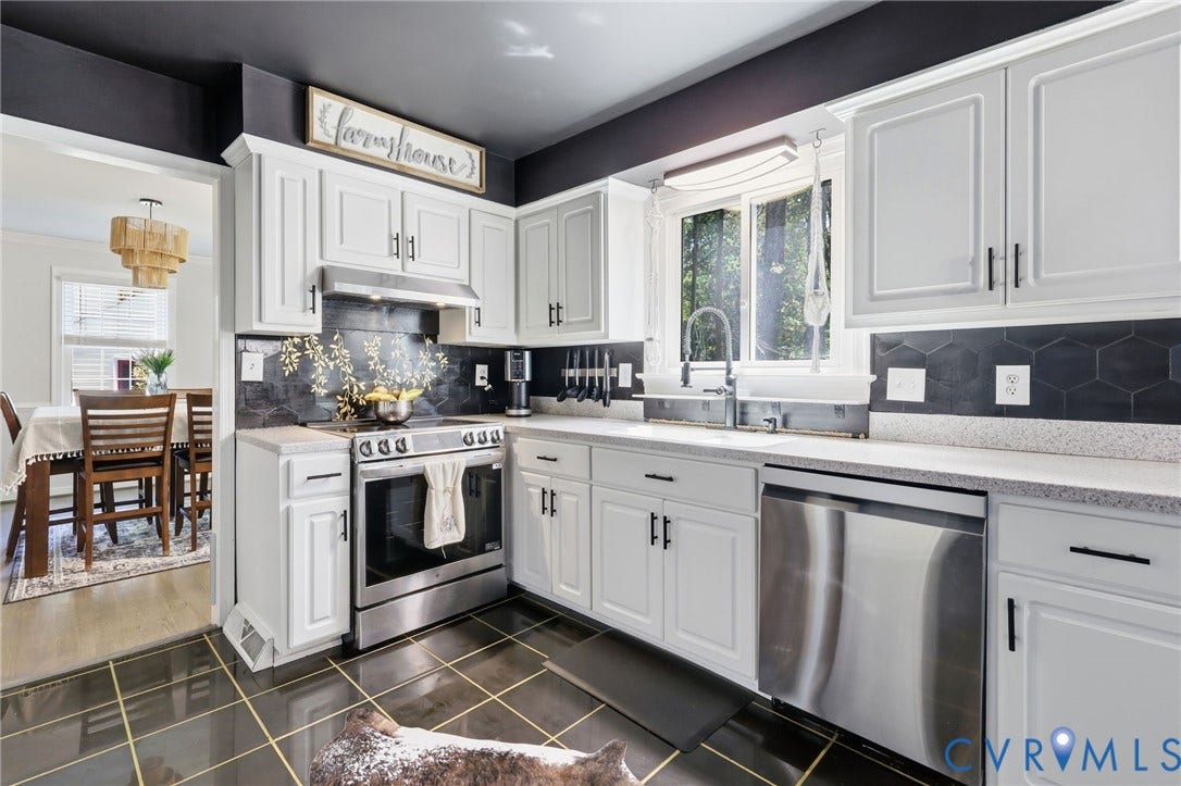 1633 Elmart Lane, Chesterfield, VA 23235 1633 Elmart Lane, Chesterfield, VA 23235