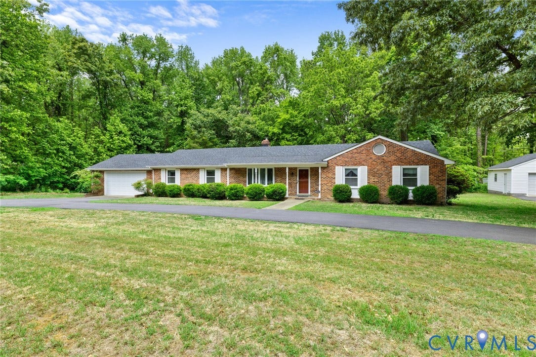 3810 Centralia Road, Chester, VA 23831