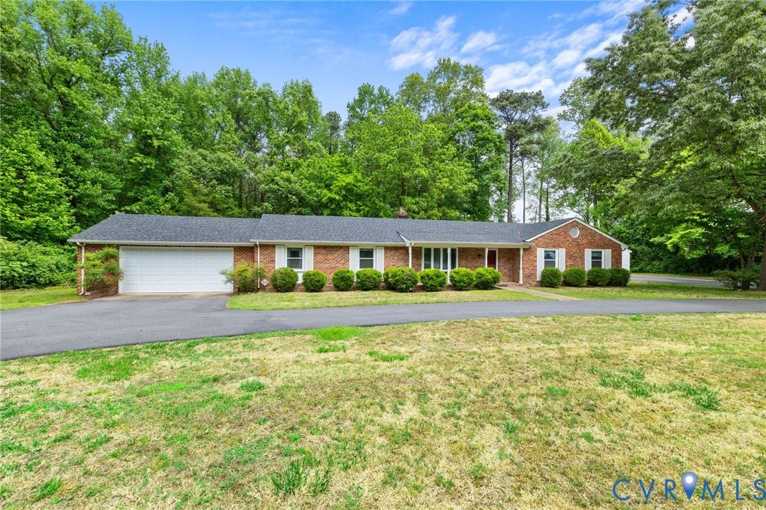 3810 Centralia Road, Chester, VA 23831