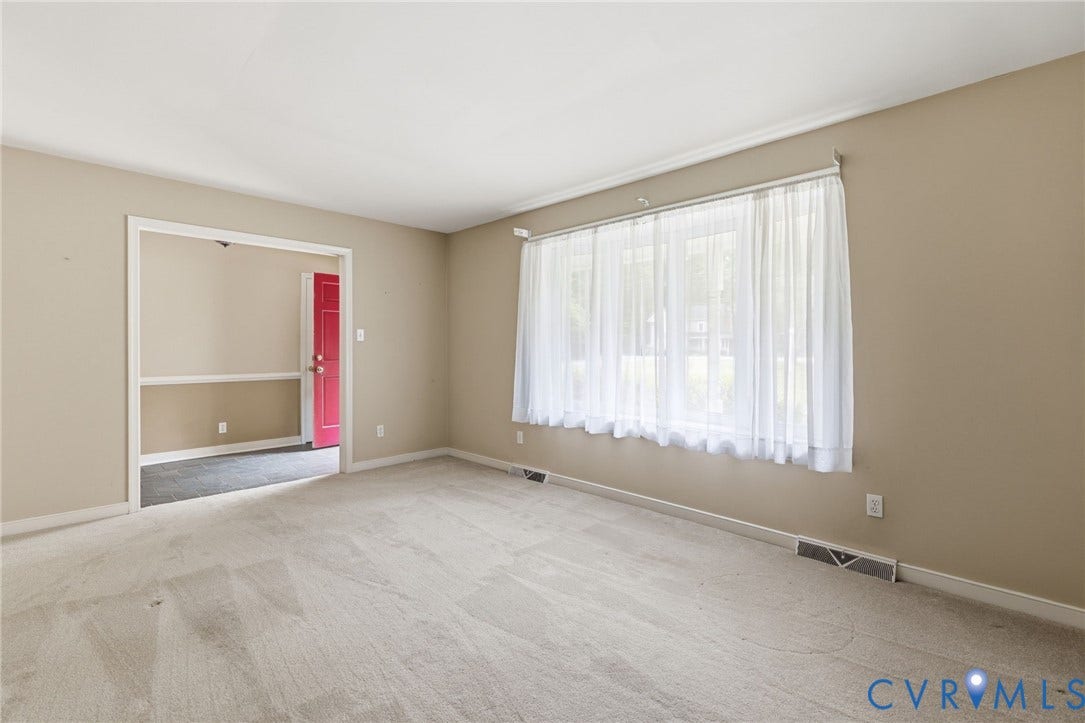 3810 Centralia Road, Chester, VA 23831