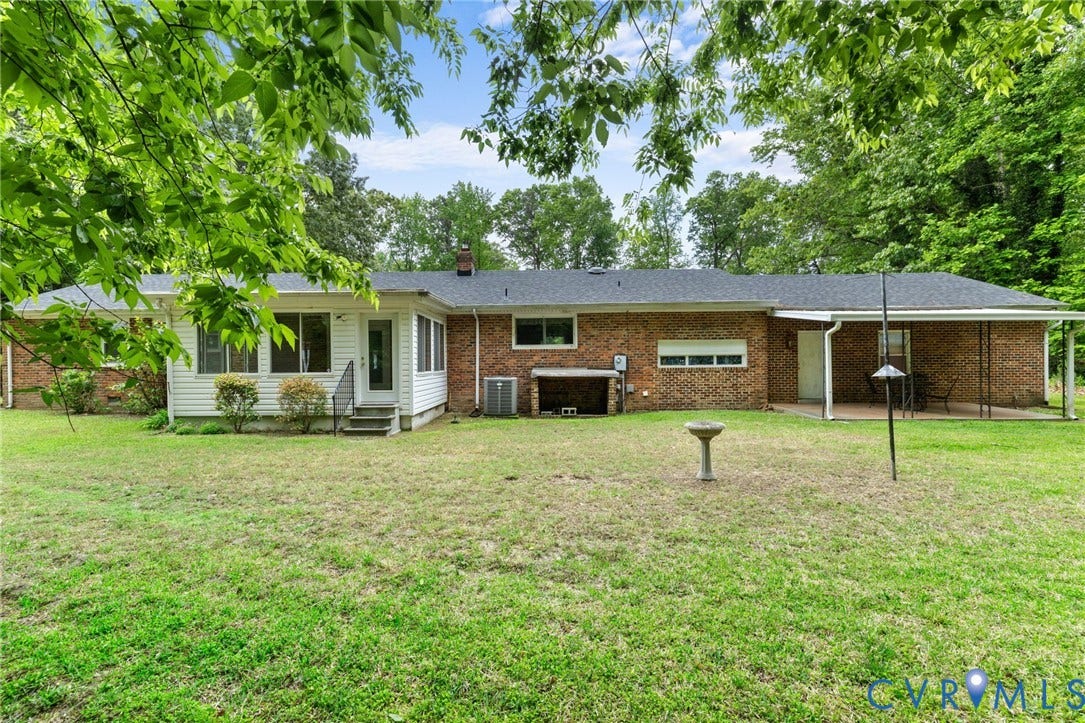 3810 Centralia Road, Chester, VA 23831