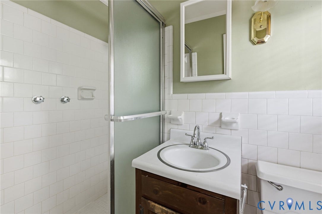 3810 Centralia Road, Chester, VA 23831