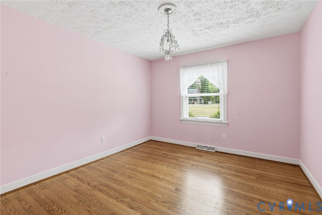 3810 Centralia Road, Chester, VA 23831