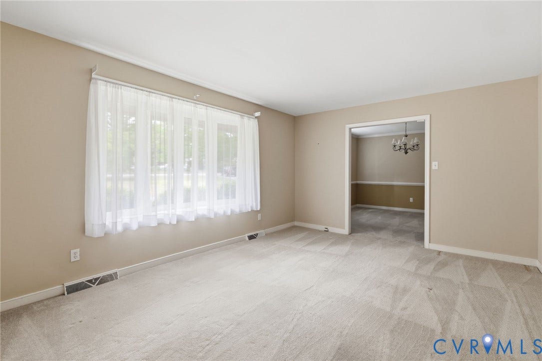 3810 Centralia Road, Chester, VA 23831