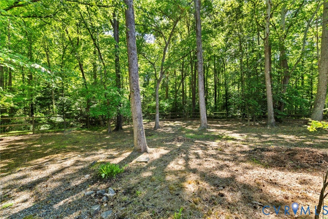 12521 Perrywinkle Road, Shady Grove Estates, Glen Allen, VA 23059 Backyard