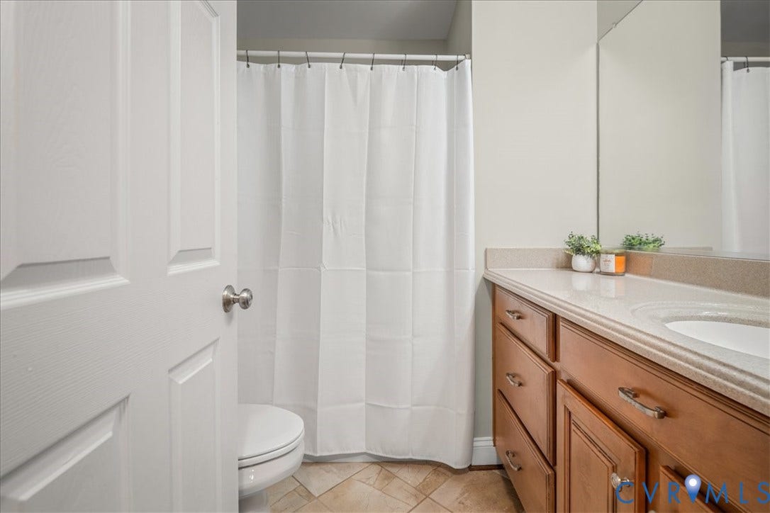 4973 Double Eagle Drive, Estates At Royal Virginia, Louisa, VA 23093 2nd Floor Hall Bath