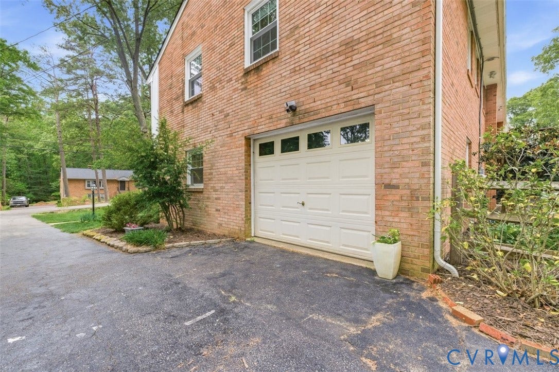 12641 Winfree Street, Chester, VA 23831
