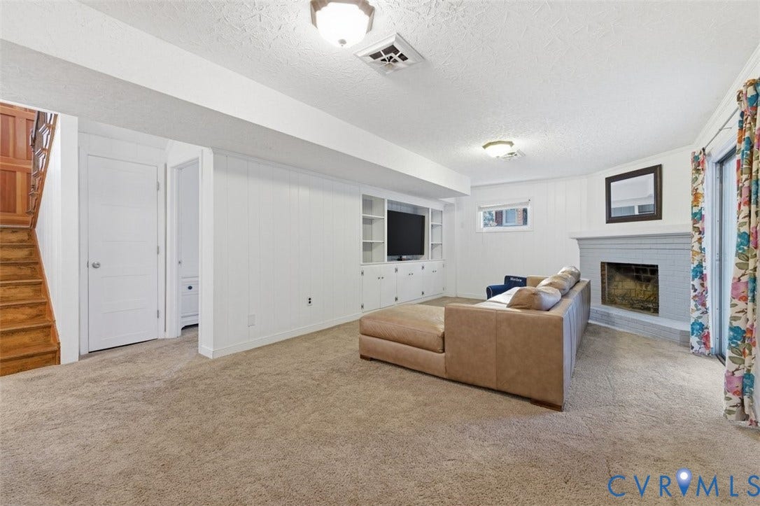 12641 Winfree Street, Chester, VA 23831