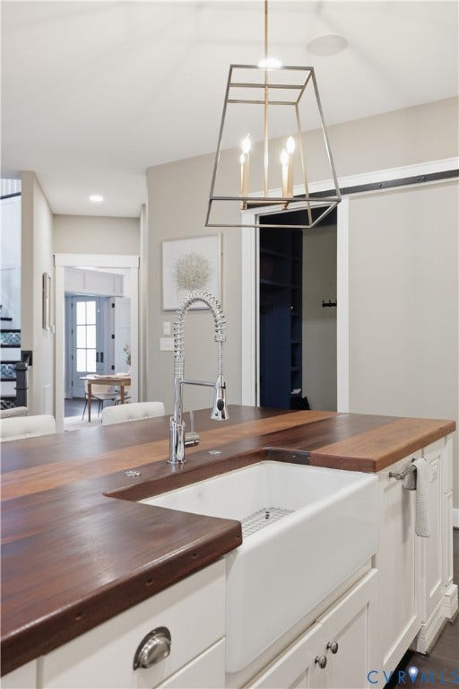 15531 Willowmore Drive, Midlothian, VA 23112 15531 Willowmore Drive, Midlothian, VA 23112