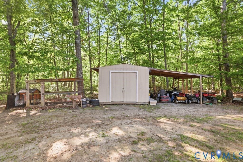 5307 St Pauls Church Road, Goochland, VA 23063