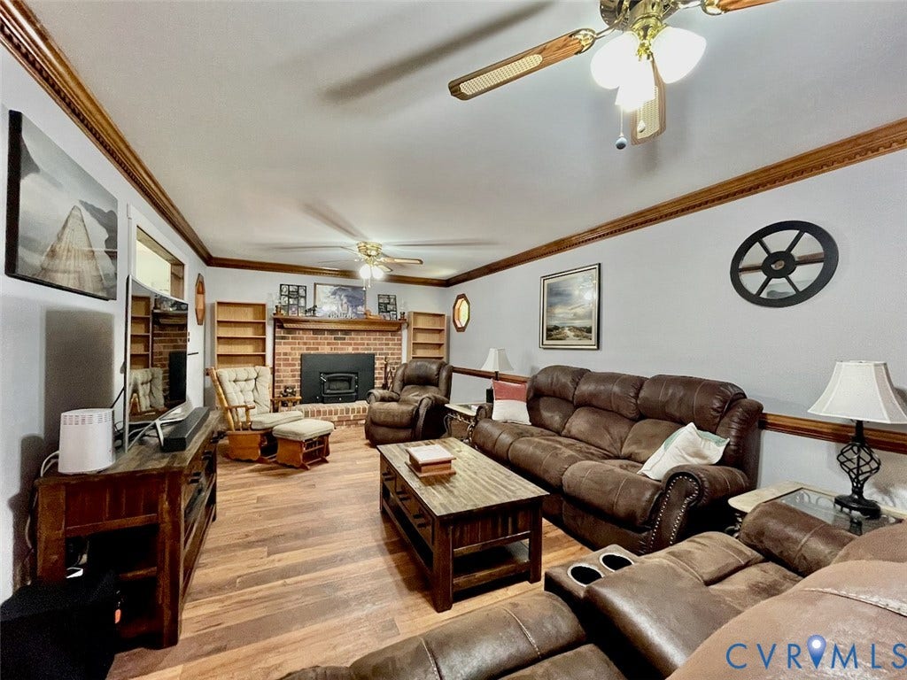 10512 Hamlin Drive, Chester, VA 23831