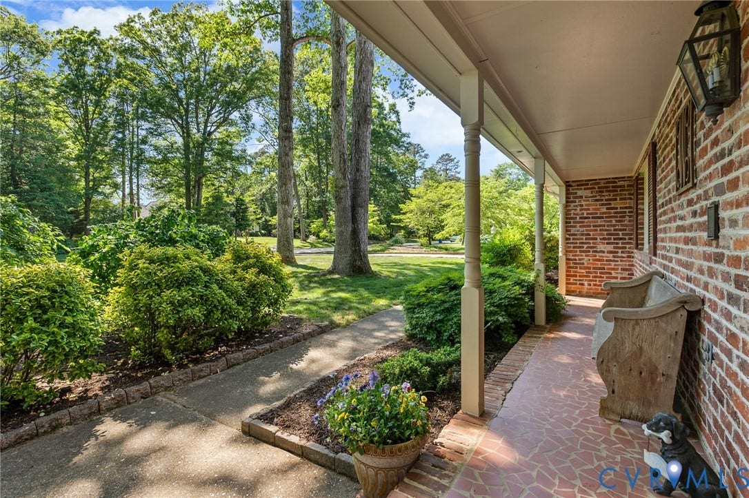 5700 Elfinwood Road, Chester, VA 23831