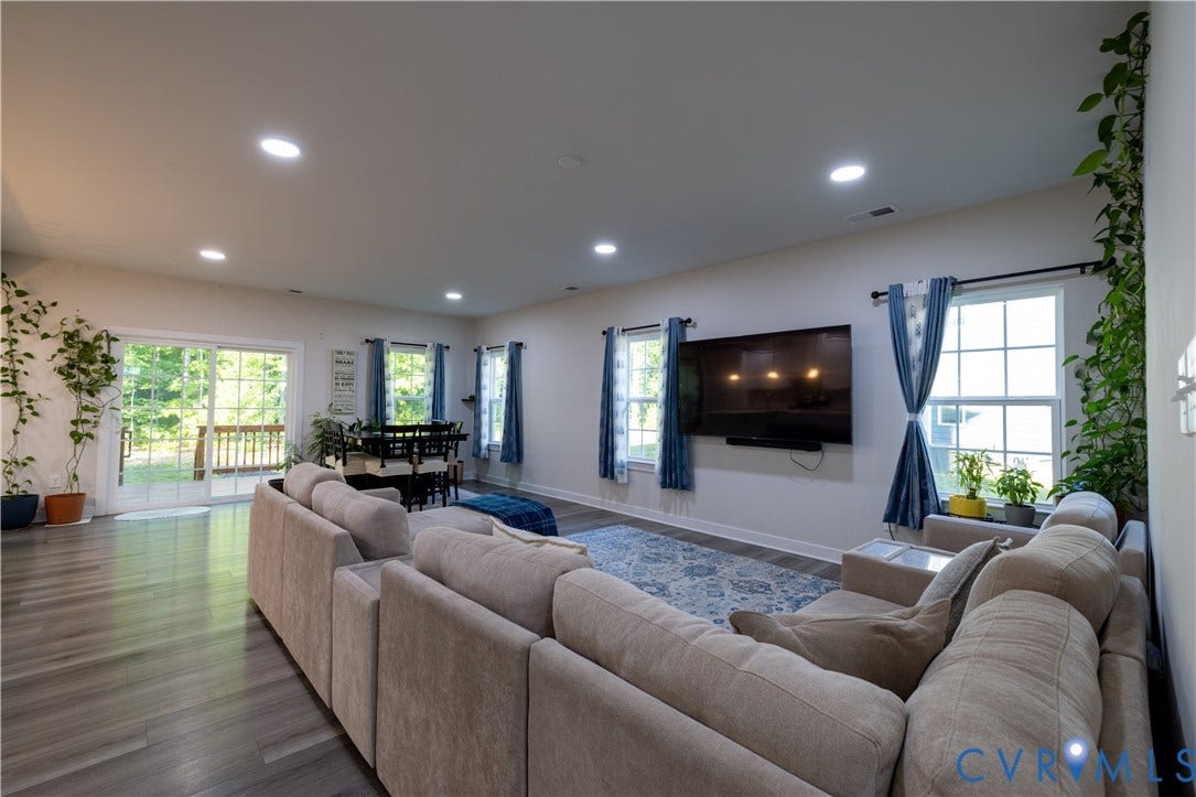 4733 Fry Landing Drive, Glen Allen, VA 23059 4733 Fry Landing Drive, Glen Allen, VA 23059