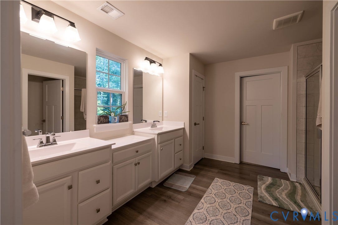 4733 Fry Landing Drive, Glen Allen, VA 23059 4733 Fry Landing Drive, Glen Allen, VA 23059