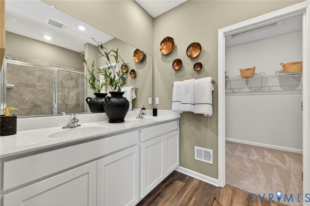 17206 Gossamer Drive, Chesterfield, VA 23120 17206 Gossamer Drive, Chesterfield, VA 23120