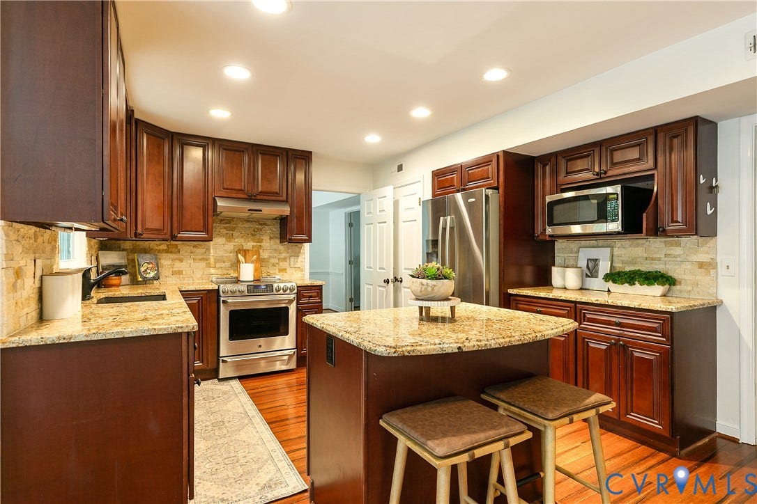 4600 Foxwood Road, Foxwood, Chester, VA 23831 4600 Foxwood Road, Foxwood, Chester, VA 23831