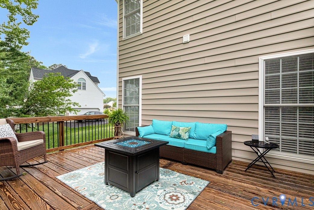 5841 Dorton Lane, Carrington, Glen Allen, VA 23060 Lots of room for seating on the deck.
