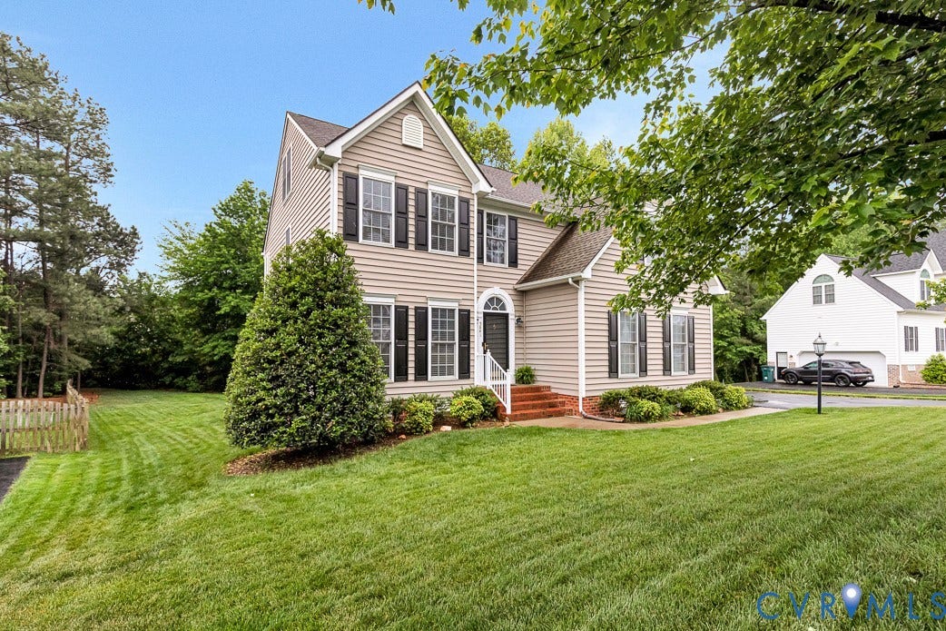 5841 Dorton Lane, Carrington, Glen Allen, VA 23060 Welcome home to 5841 Dorton Ln.