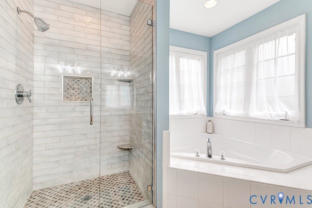 5841 Dorton Lane, Carrington, Glen Allen, VA 23060 Nice sized updated shower and a soaking tub.