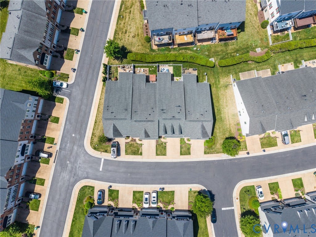 3105 Abruzzo Place, The Villas At Hunton Park, Glen Allen, VA 23059 Enjoy maintenance free living in the beautiful
Villas at Hunton park.