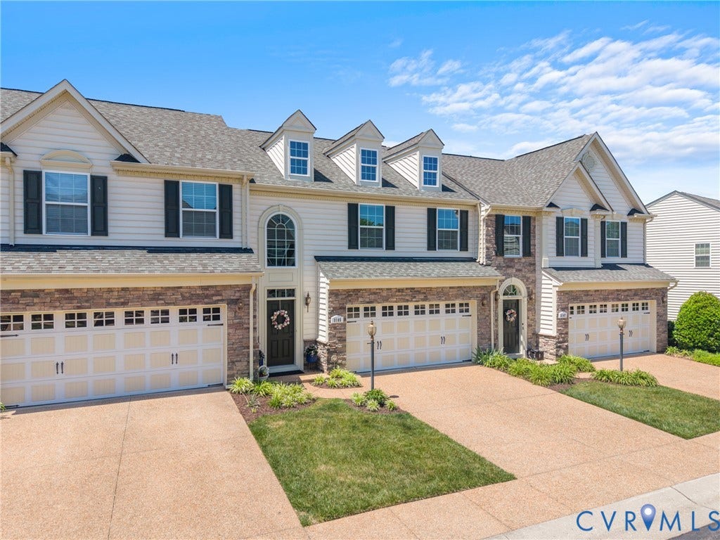 3105 Abruzzo Place, The Villas At Hunton Park, Glen Allen, VA 23059 This smartly updated and well maintained home could be yours!
