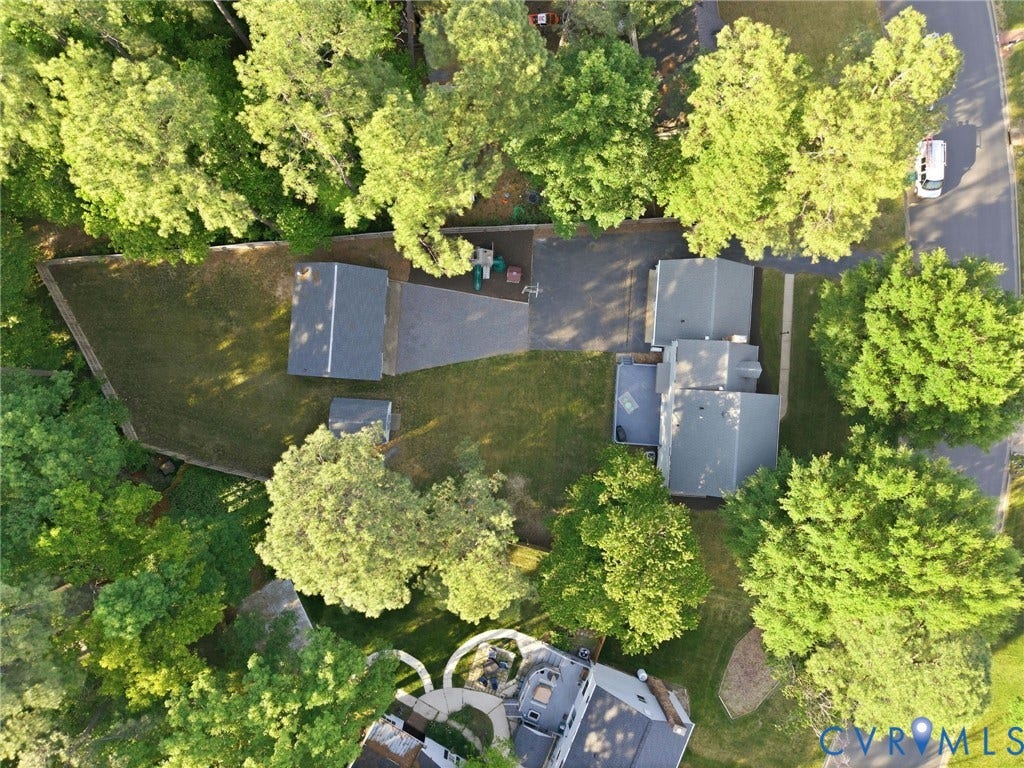 10410 Leander Drive, Glen Allen, VA 23060 10410 Leander Drive, Glen Allen, VA 23060