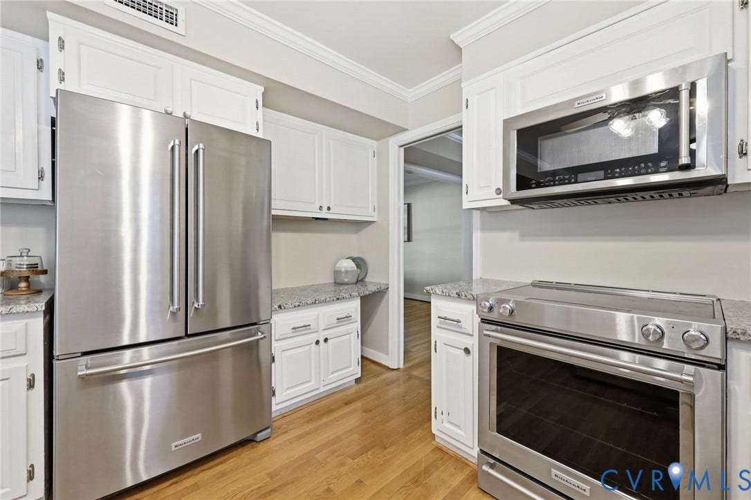 10410 Leander Drive, Glen Allen, VA 23060 10410 Leander Drive, Glen Allen, VA 23060