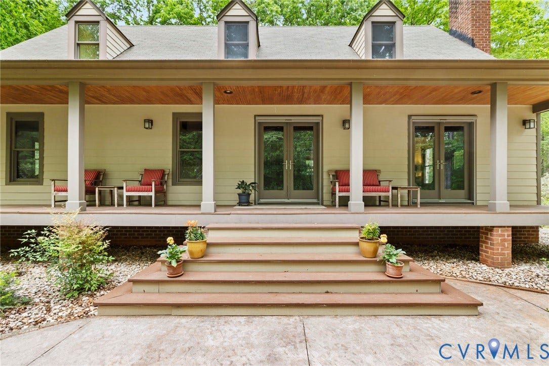 3172 Three Bridge Road, Powhatan, Powhatan, VA 23139 Enjoy the peace and quiet on the full covered country front porch.