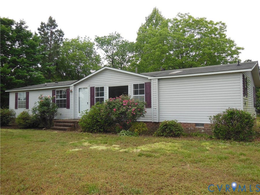 Property photo for 5018 Olgers Road, Sutherland, VA