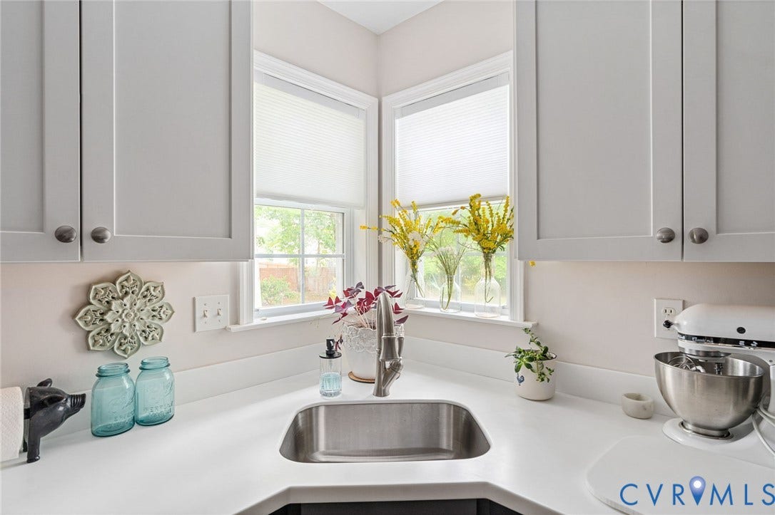5443 Wintercreek Drive, Glen Allen, VA 23060 5443 Wintercreek Drive, Glen Allen, VA 23060
