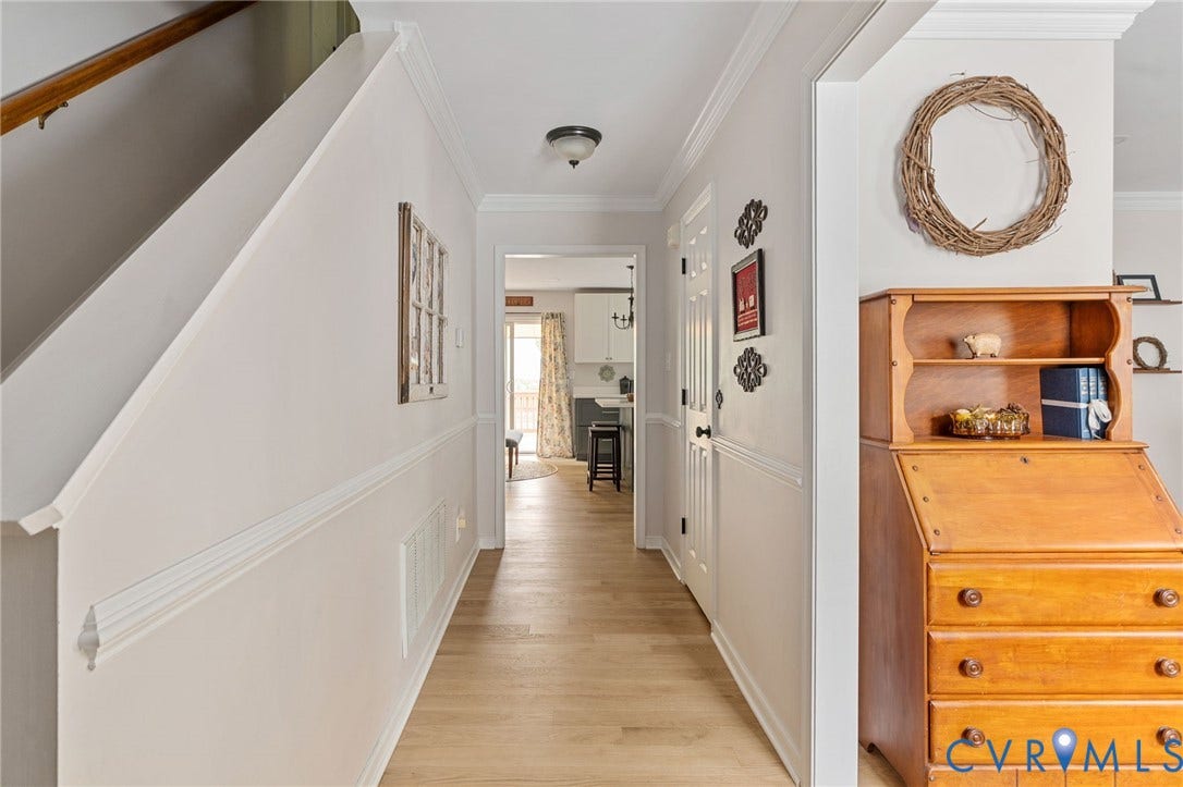 5443 Wintercreek Drive, Glen Allen, VA 23060 5443 Wintercreek Drive, Glen Allen, VA 23060