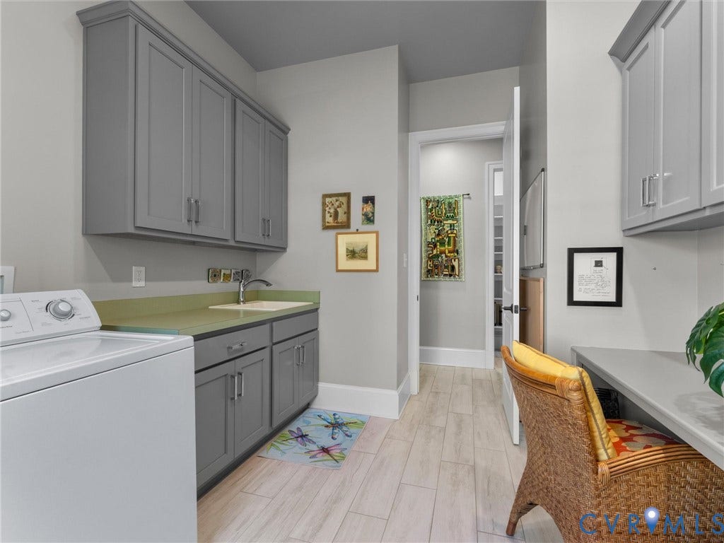 16131 Binley Road, Hallsley, Midlothian, VA 23112 16131 Binley Road, Hallsley, Midlothian, VA 23112