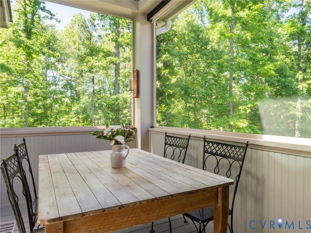 16131 Binley Road, Hallsley, Midlothian, VA 23112 16131 Binley Road, Hallsley, Midlothian, VA 23112