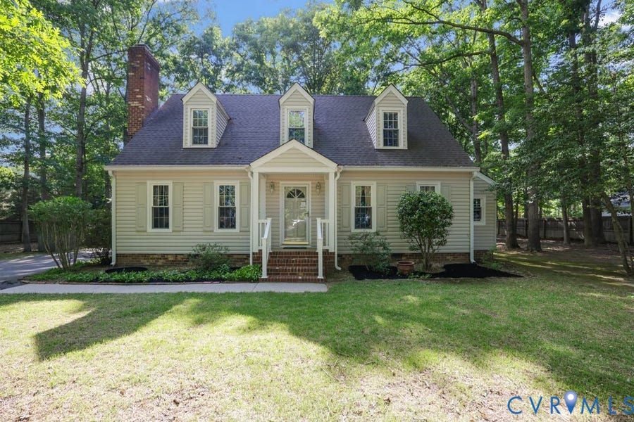 Property photo for 402 Aldengate Court, Midlothian, VA