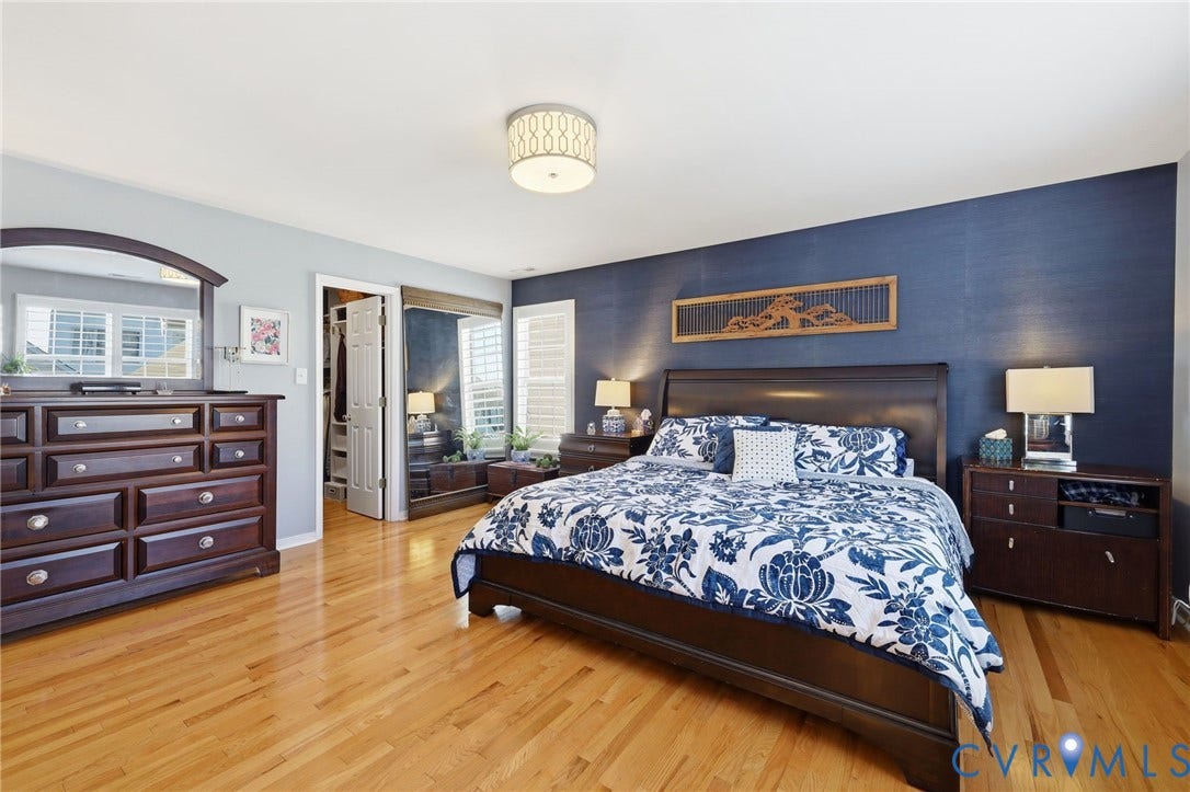 4909 Parsons Walk Place, Twin Hickory, Glen Allen, VA 23059 Hardwood flooring and a distinctive accent wall define this space