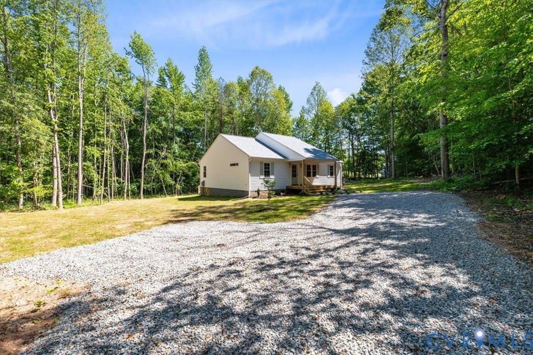 5904 Old Buckingham, Powhatan, VA 23139 5904 Old Buckingham, Powhatan, VA 23139