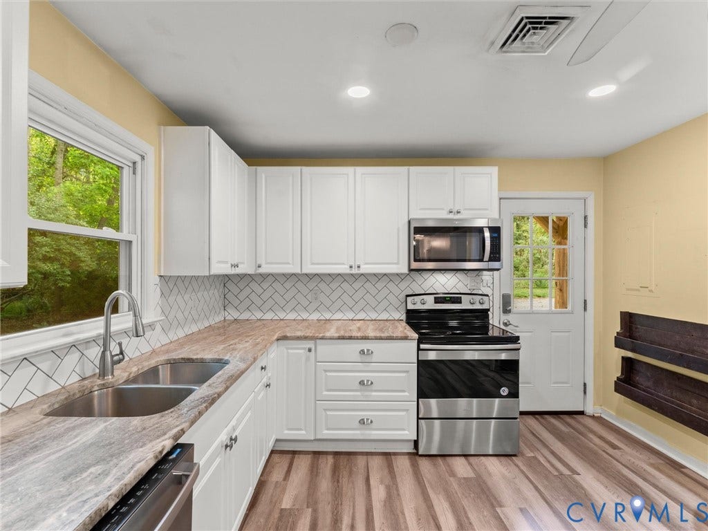 2335 Ridge Rd, Powhatan, VA 23139 2335 Ridge Rd, Powhatan, VA 23139