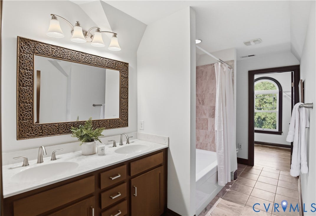 1921 Sharbel Circle, Glen Allen, VA 23059 1921 Sharbel Circle, Glen Allen, VA 23059