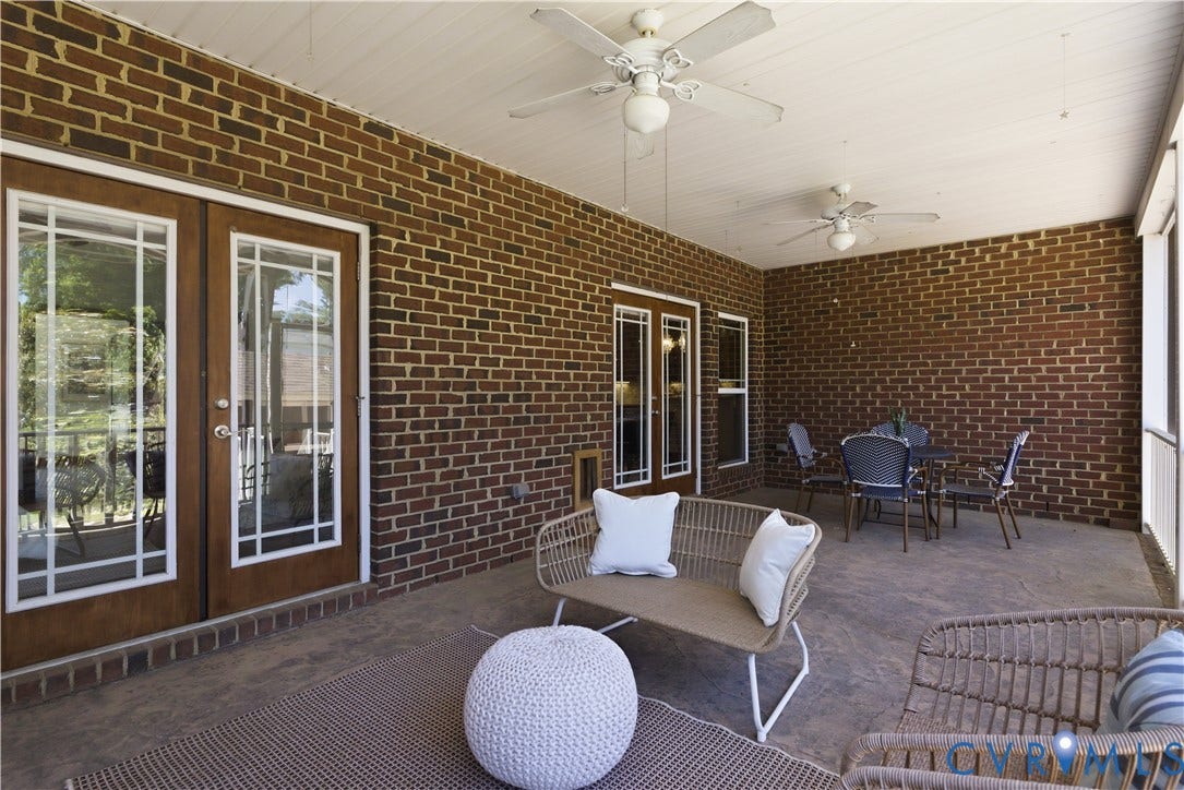 1921 Sharbel Circle, Glen Allen, VA 23059 1921 Sharbel Circle, Glen Allen, VA 23059