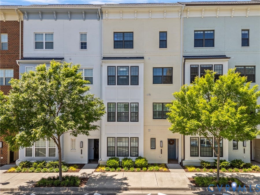 Property photo for 2006 Libbie Lake West Street, #A, Richmond, VA