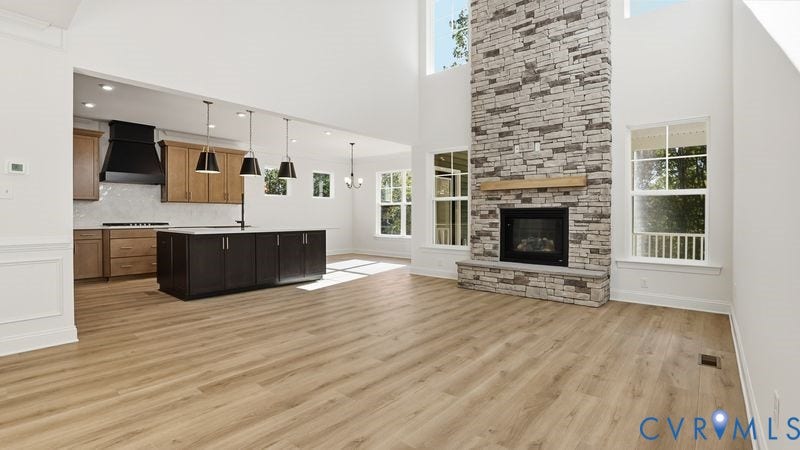 This home is to be built. The photo represents the plan, not the actual home. Design selections may vary.