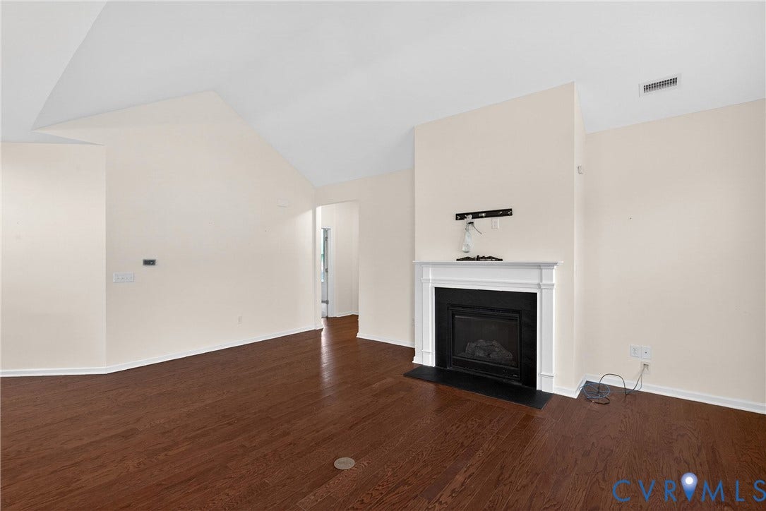 12130 Blossom Point Road, Chester, VA 23831 12130 Blossom Point Road, Chester, VA 23831