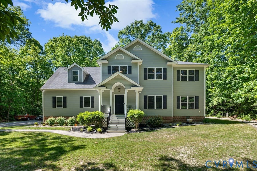 Property photo for 17400 Round Rock Court, Chesterfield, VA