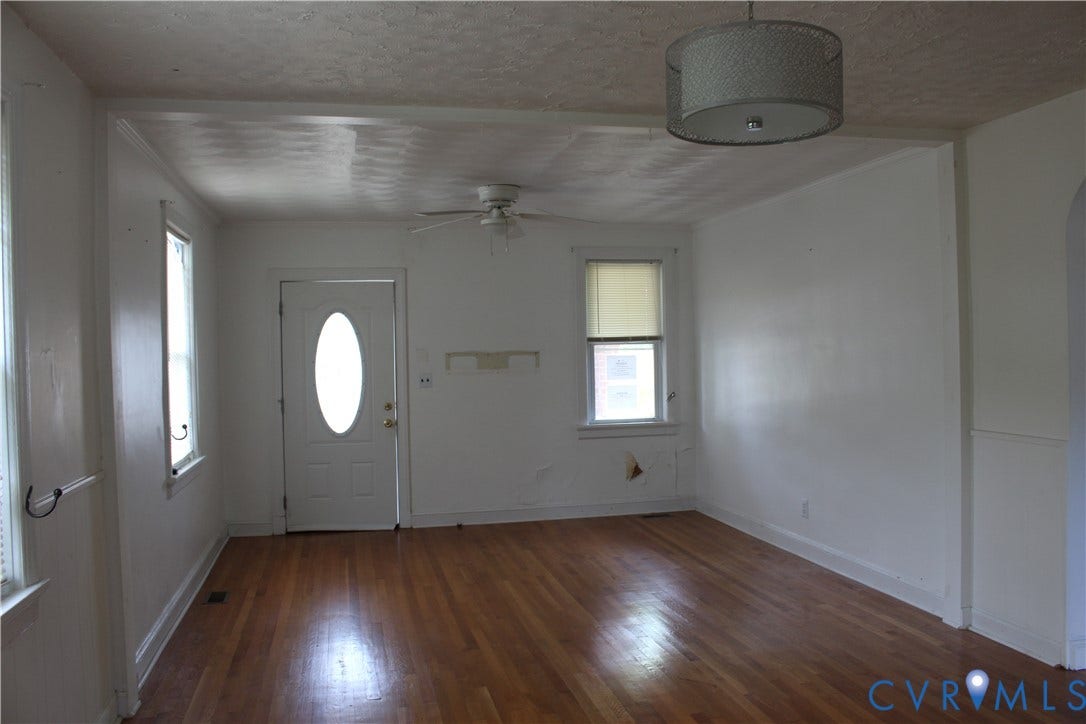 710 Colonial Avenue, Colonial Heights, VA 23834 710 Colonial Avenue, Colonial Heights, VA 23834