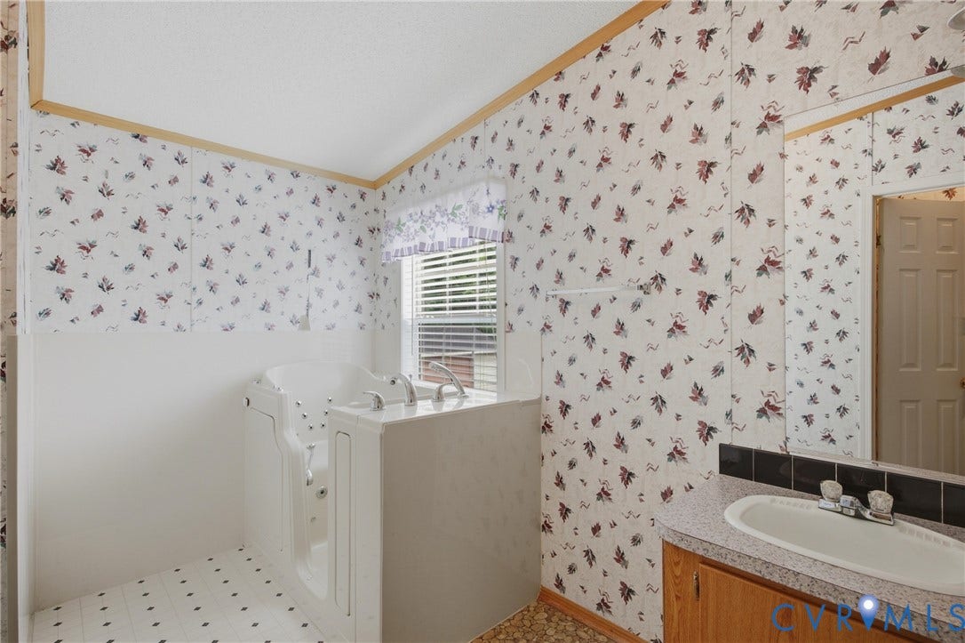 19394 Louisa Road, Louisa, Louisa, VA 23093 19394 Louisa Road, Louisa, Louisa, VA 23093