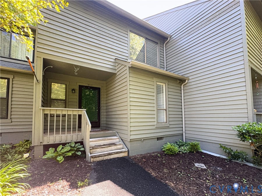 Property photo for 9717 Groundhog Drive, North Chesterfield, VA