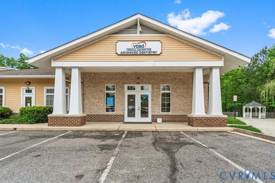 Property photo for 2330 Colony Crossing Place, Midlothian, VA