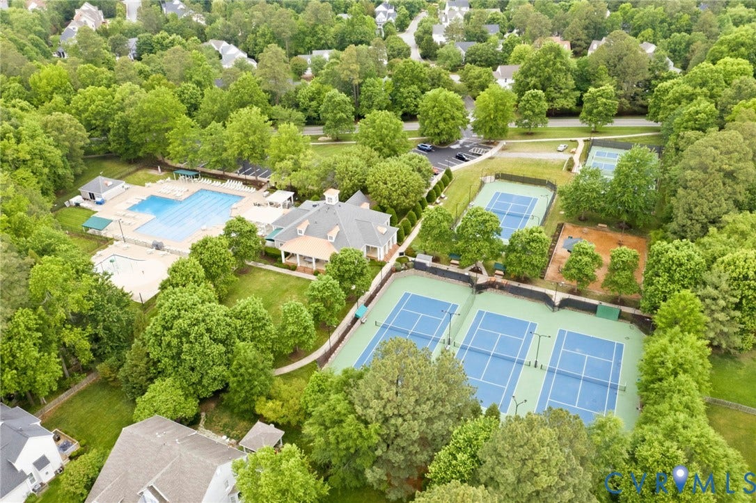 6001 Abington Park Drive, Glen Allen, VA 23059 One minute walk to tennis courts and pool