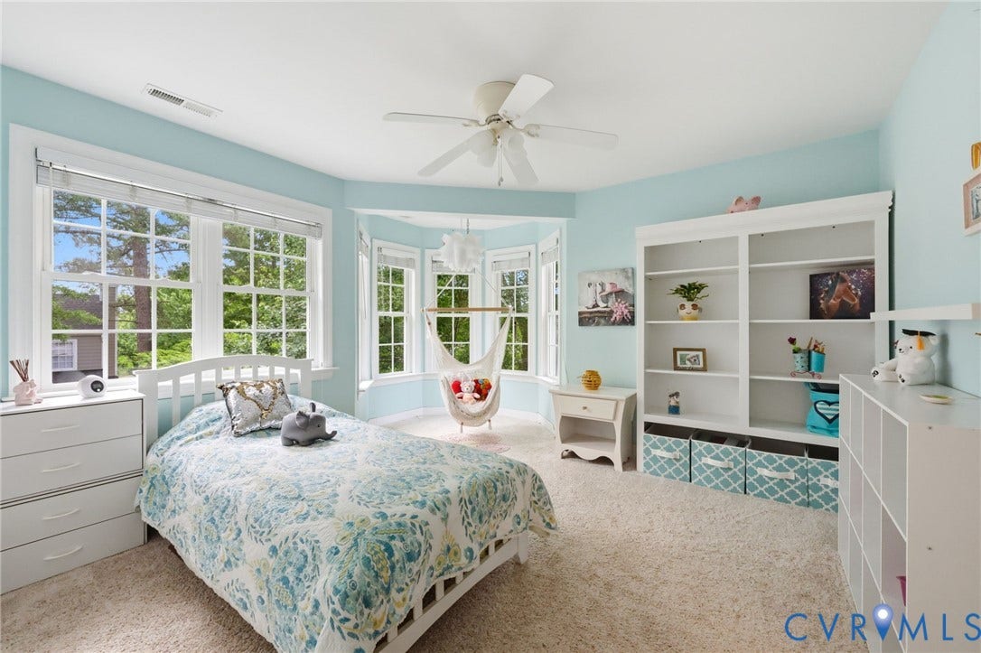 6001 Abington Park Drive, Glen Allen, VA 23059 Check out the cool hang out nook