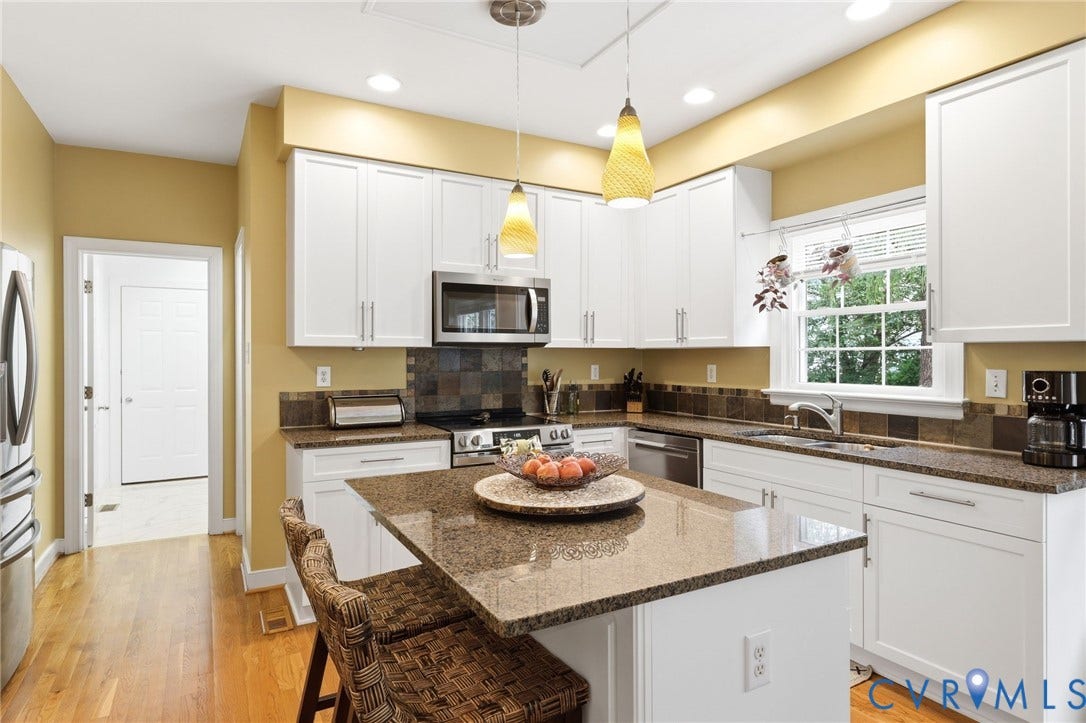 6001 Abington Park Drive, Glen Allen, VA 23059 Granite countertops, new oven, dishwasher and microwave with plenty of storage